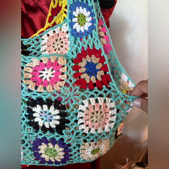 NWT Miss Soarkling Multicolor Crochet Crop Top. Available in S. - Picture 4 of 5